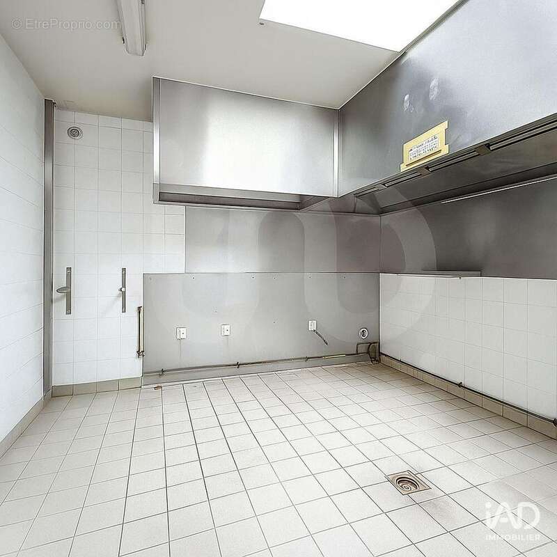 Photo 3 - Commerce à ROISSY-EN-BRIE