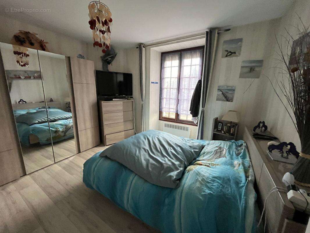 Authentique longère avec piscine, dépendances et belles prestations ? Cadre bucolique garanti - photo 5
