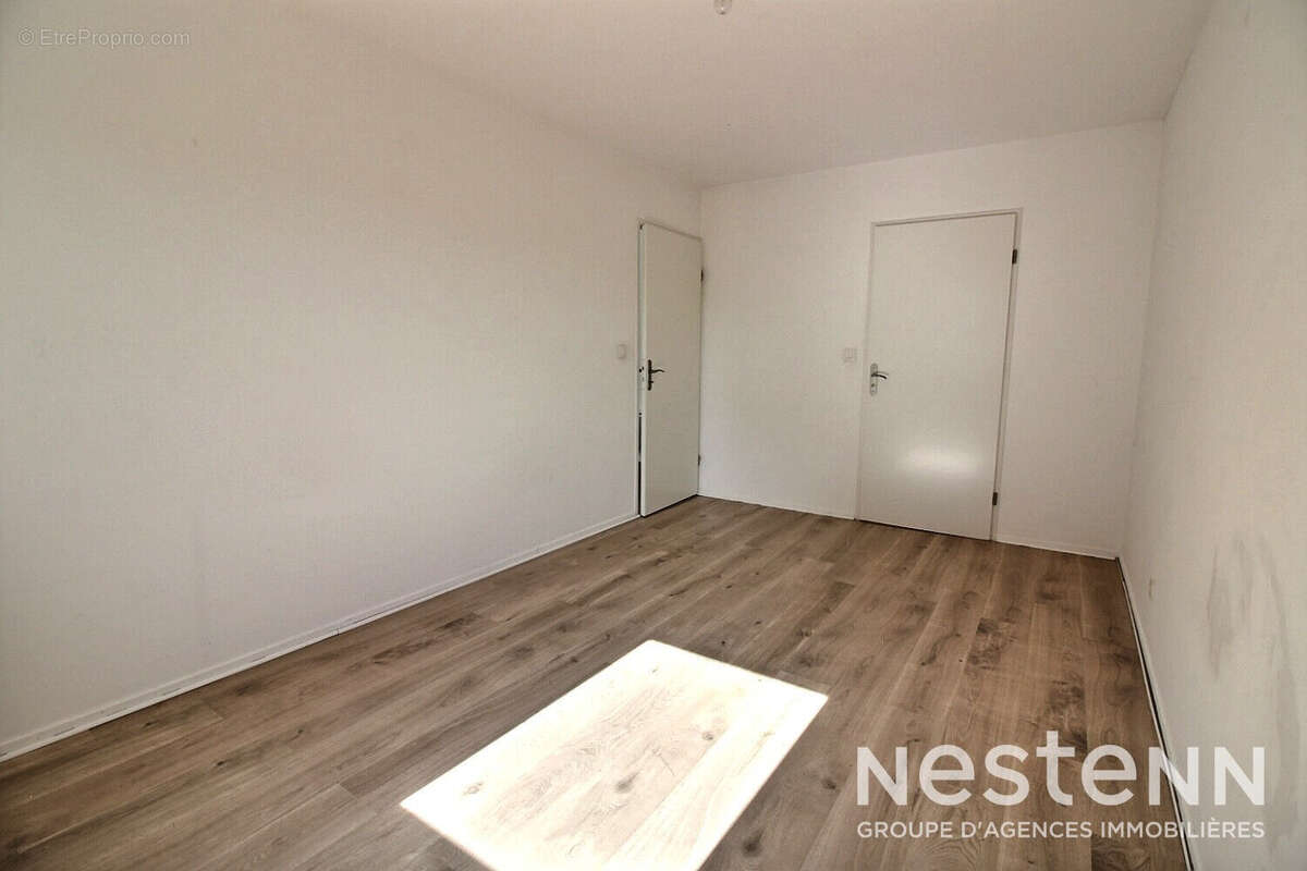 Appartement Loos 4 pièces - 96m² - terrasse 16m² - 2 salles d'eau - garage et parking - photo 6