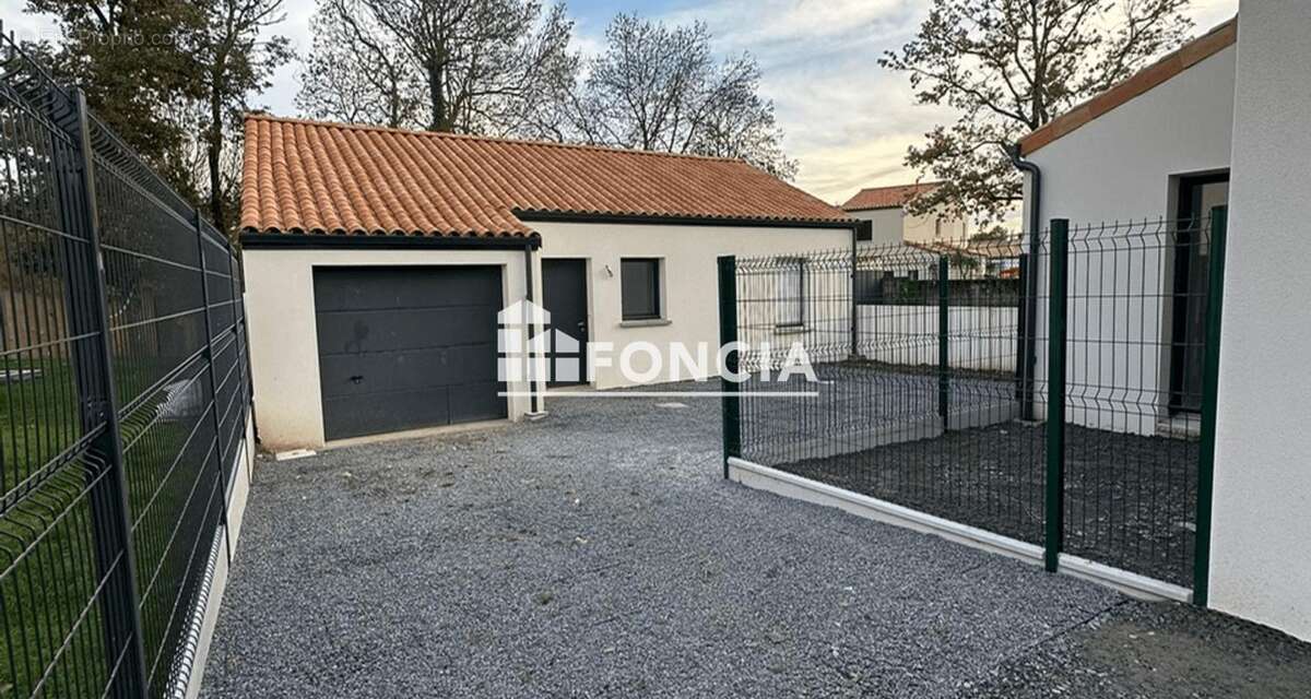 Maison à PONT-SAINT-MARTIN