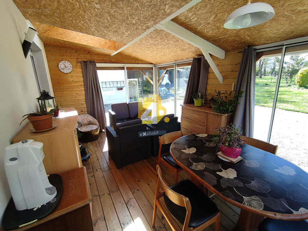 Maison à SAINTE-ANNE-SUR-BRIVET