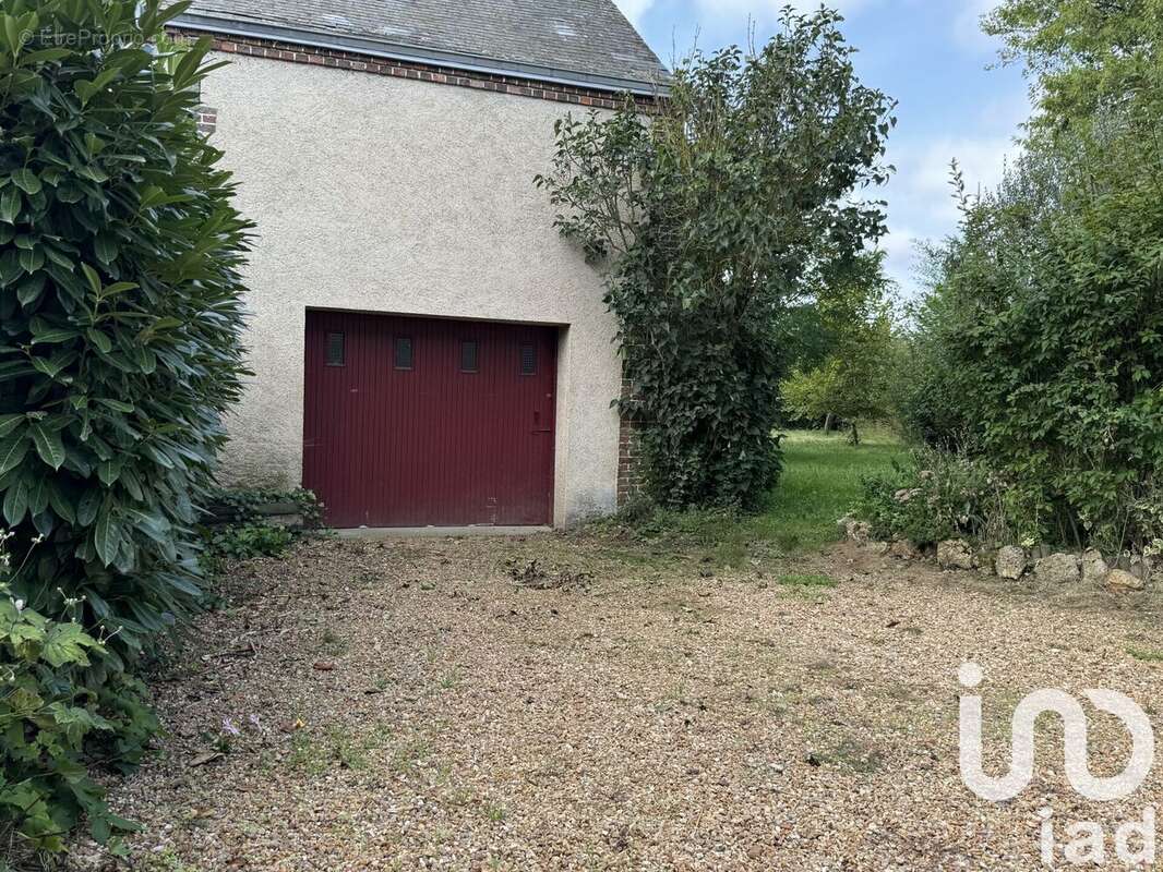 Photo 2 - Maison à MONTHARVILLE