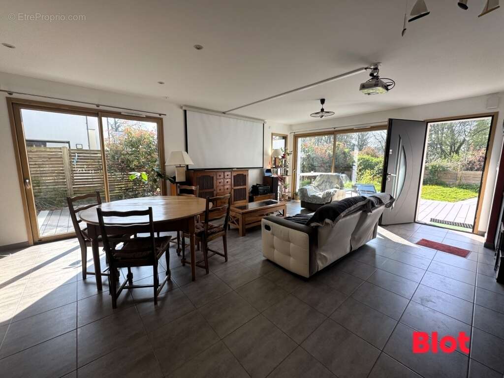 Maison à CHATEAUBOURG