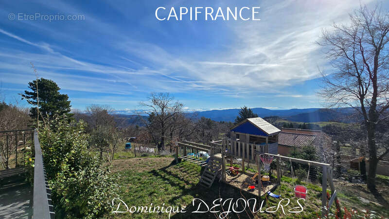 Ardèche - Magnifique Maison d'architecte de 184 m² habitable - Bel espace extérieur - Vue panoramique sur les montagnes ardèchoi - photo 64