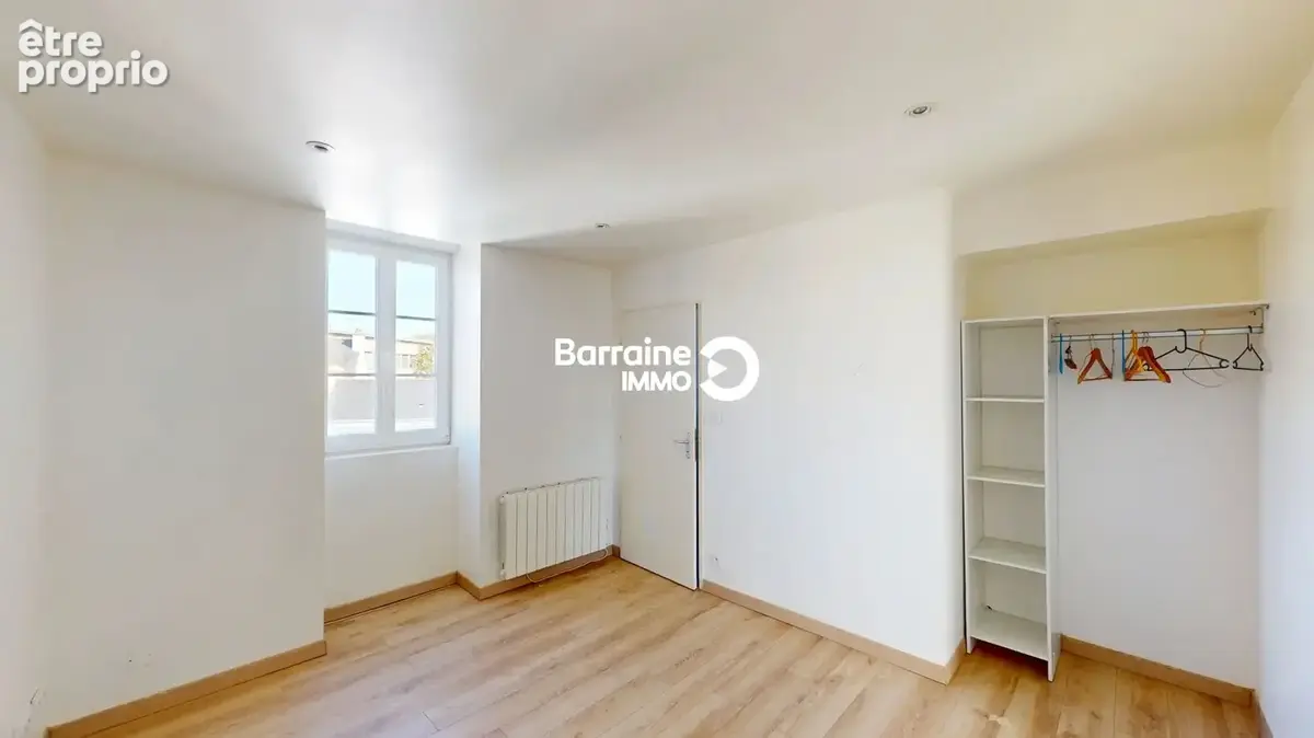 Vente exclusivité - dans petit immeuble -appartement rénové t1 de 27 m²  . - photo 6