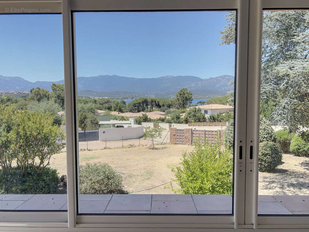 Maison à PORTO-VECCHIO