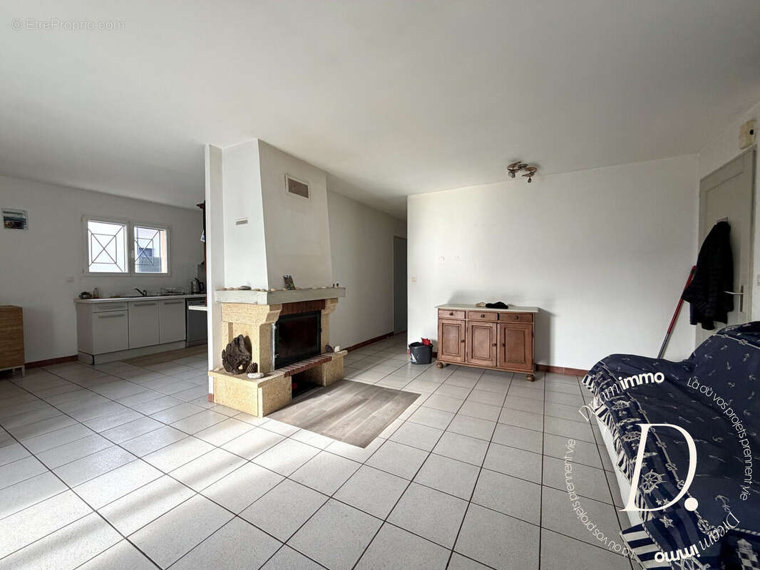 Maison à SAINT-MICHEL-ESCALUS