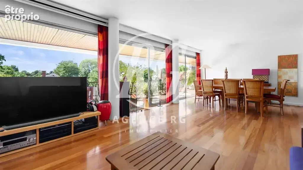 Appartement lumineux avec terrasse - photo 3