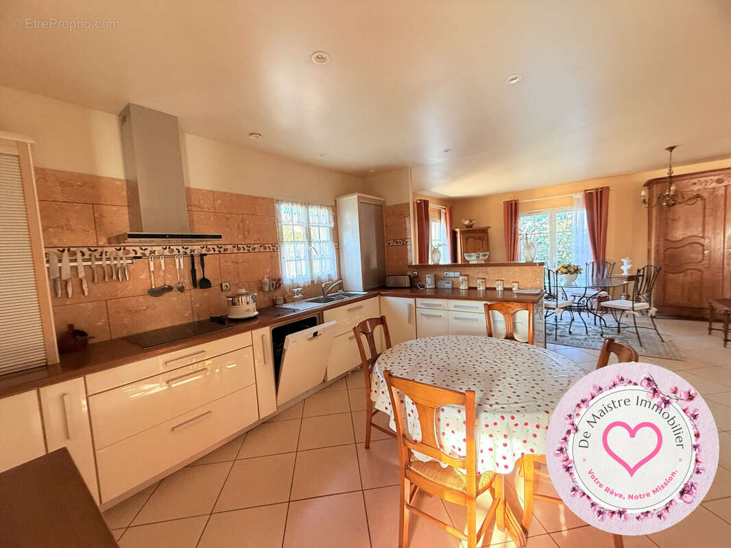 Maison à SAINT-GONDON