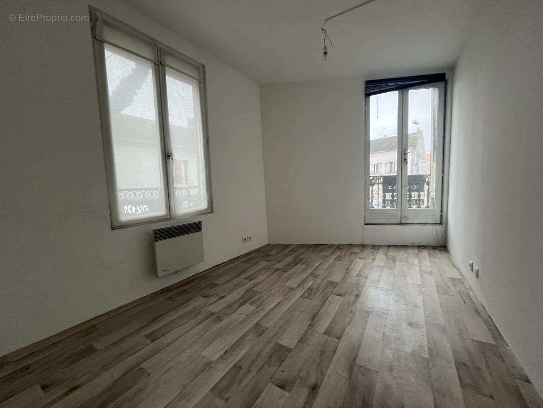 Commerce à CLERMONT