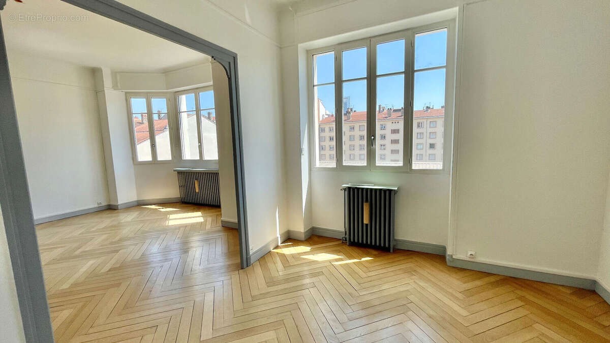 Appartement à LYON-6E