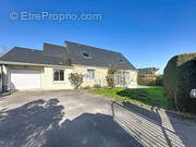 Maison à LE MESNIL-ESNARD