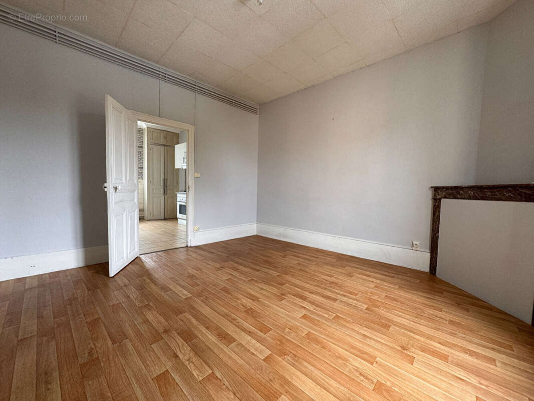 Appartement à LE CREUSOT