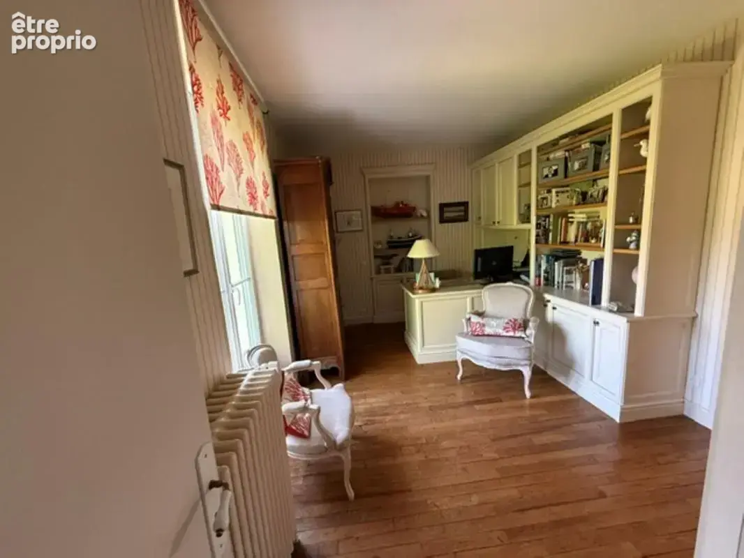 Maison ancienne renovee de 159 m² a jouars pontchartrain - photo 12