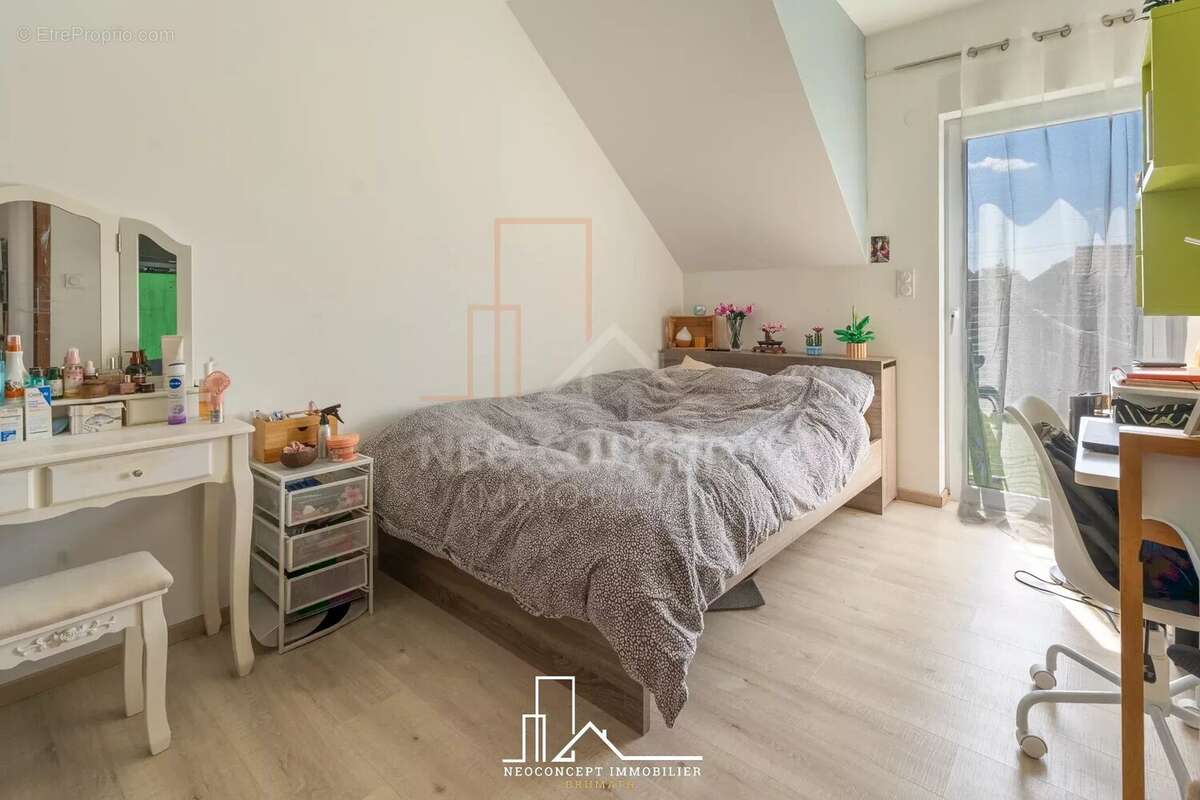 Maison à NIEDERMODERN