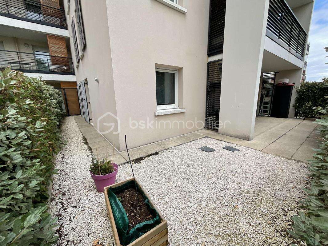 Appartement à VAIRES-SUR-MARNE