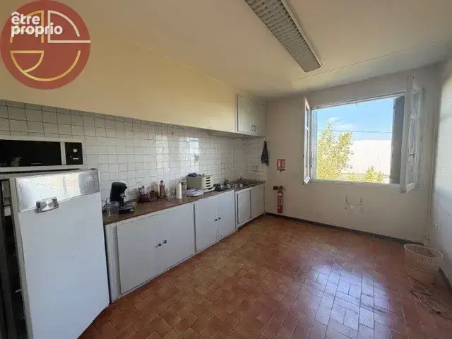 Commerce 1 628 m² à vendre à Lespinasse (31150) - photo 4