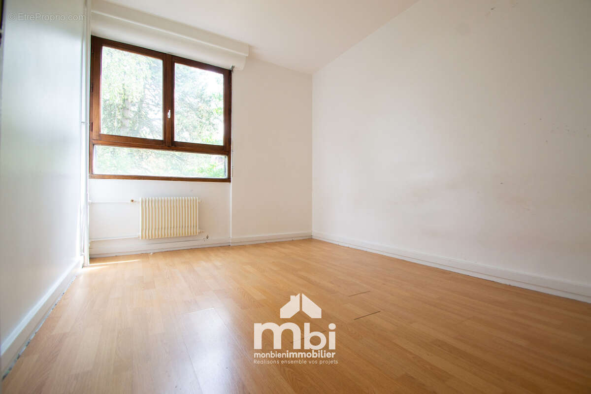 Appartement à SURVILLIERS