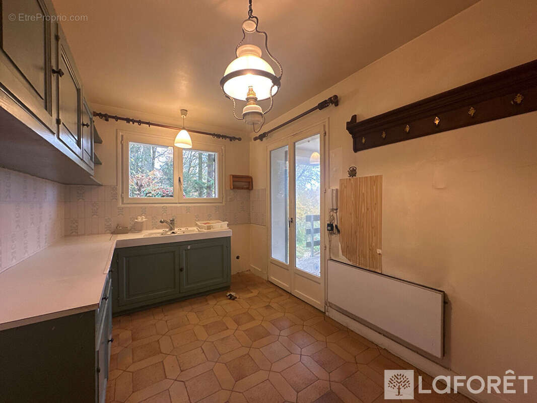 Maison à GIF-SUR-YVETTE