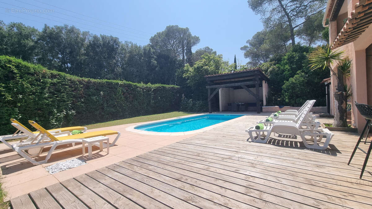 Maison à SAINT-RAPHAEL