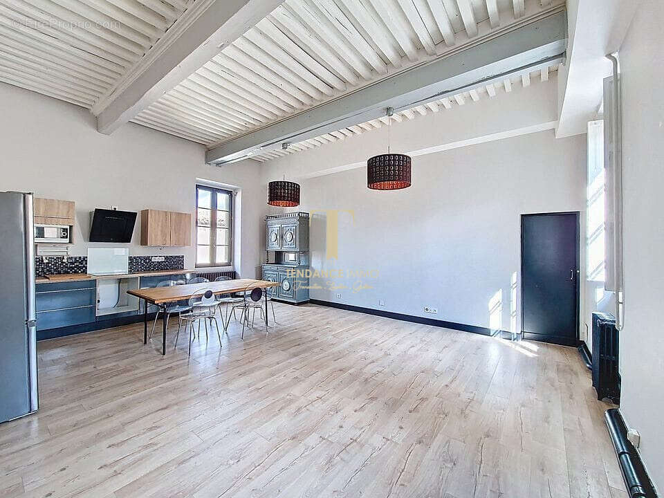 Appartement à CARCASSONNE