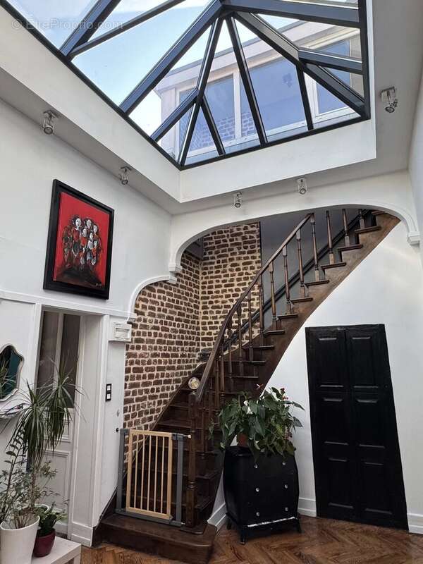 Maison 160 m² à Calais  - photo 4