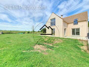 Maison à ULLY-SAINT-GEORGES