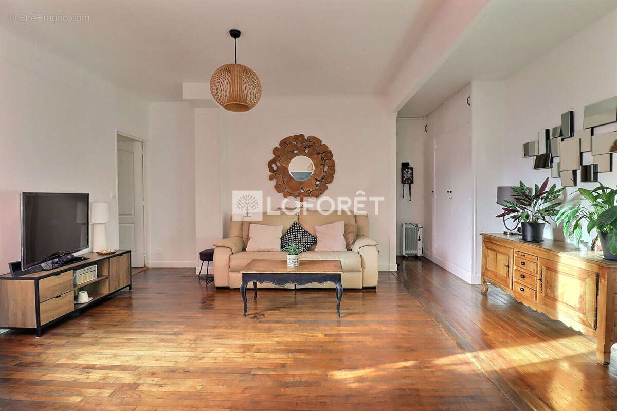 Appartement à SAINT-OUEN