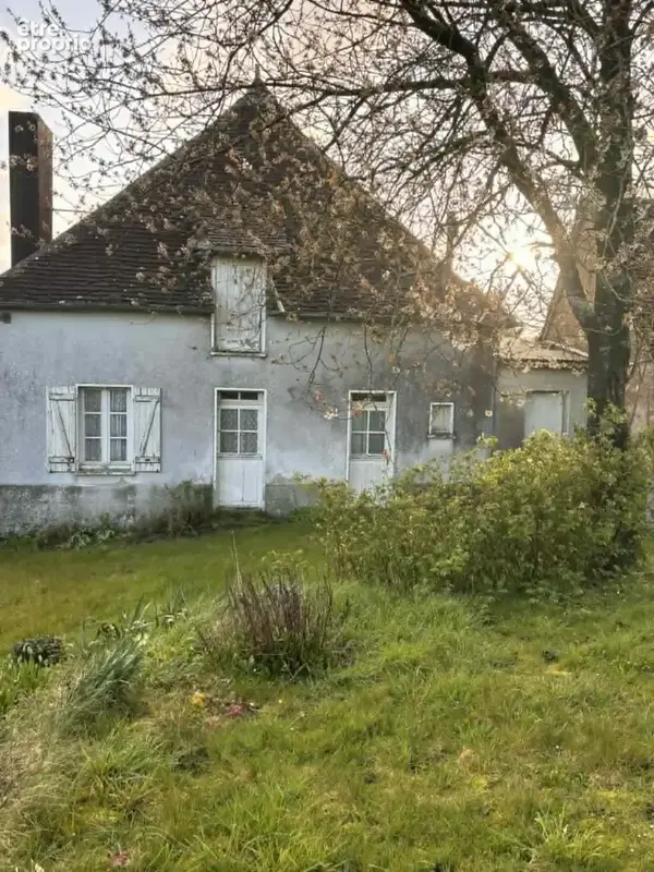 Maison à CONLIE