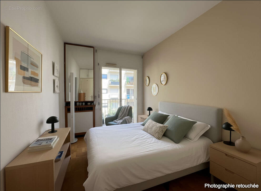 Appartement à NEUILLY-SUR-SEINE