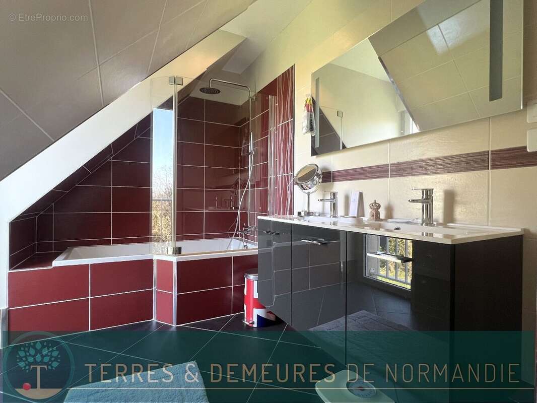 Maison à BEUZEVILLE