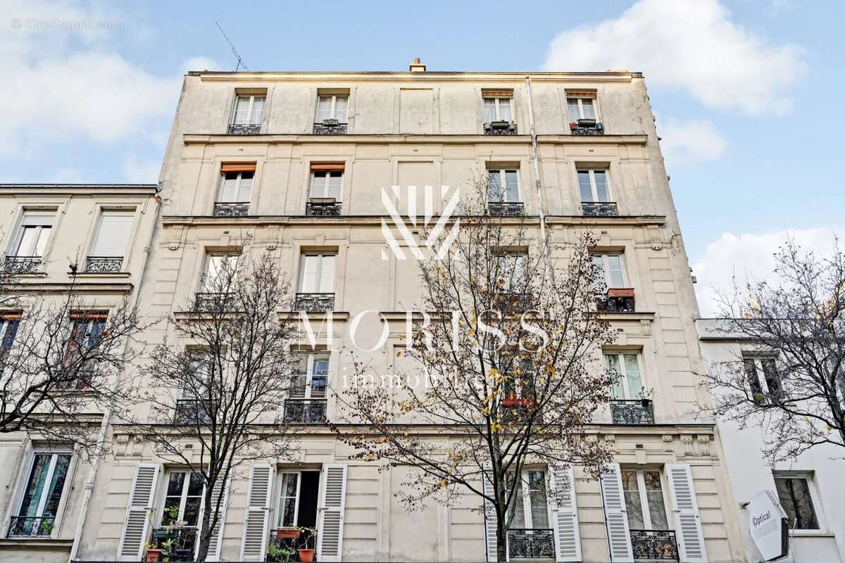 Appartement à PARIS-18E