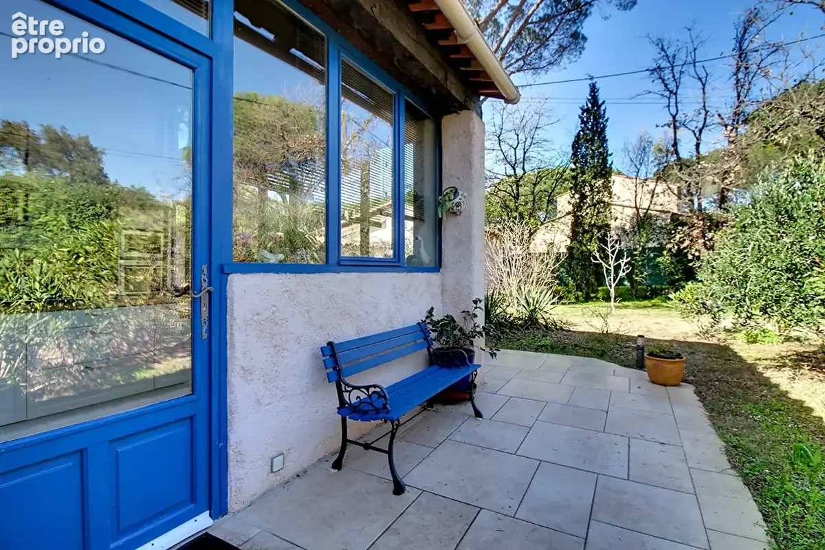 Maison 140  m² avec piscine, pool house et double garage . - photo 22