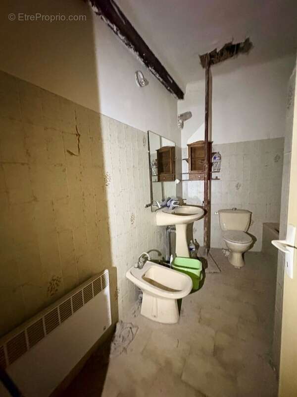 Appartement à LORGUES