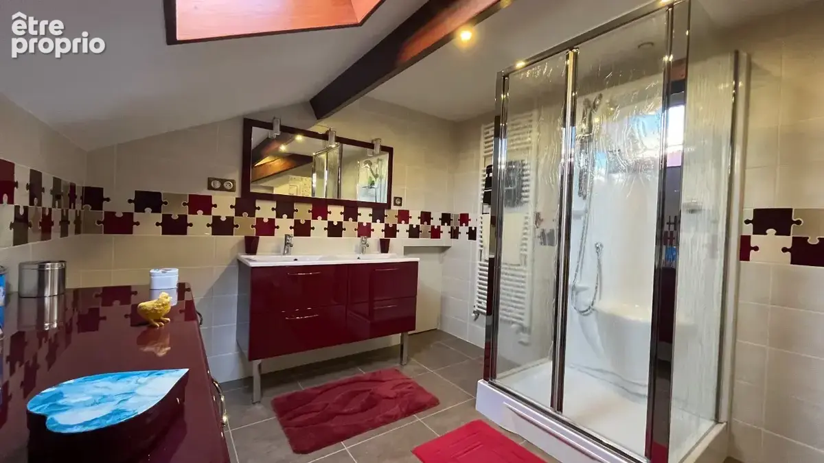 Maison 6 pièces 184 m² à vendre à Rozier-En-Donzy (42810) - photo 9