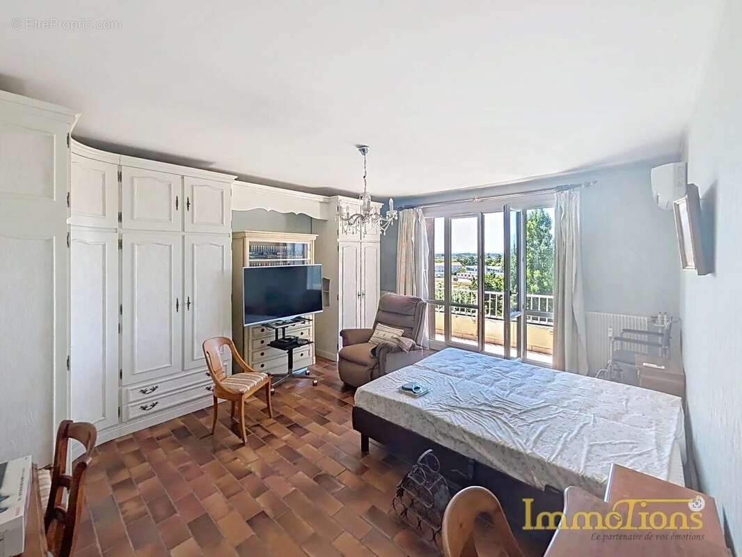 Appartement à ROMANS-SUR-ISERE