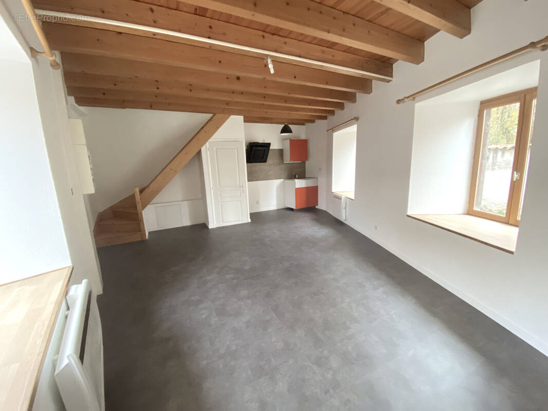 Appartement à MARSAC-EN-LIVRADOIS