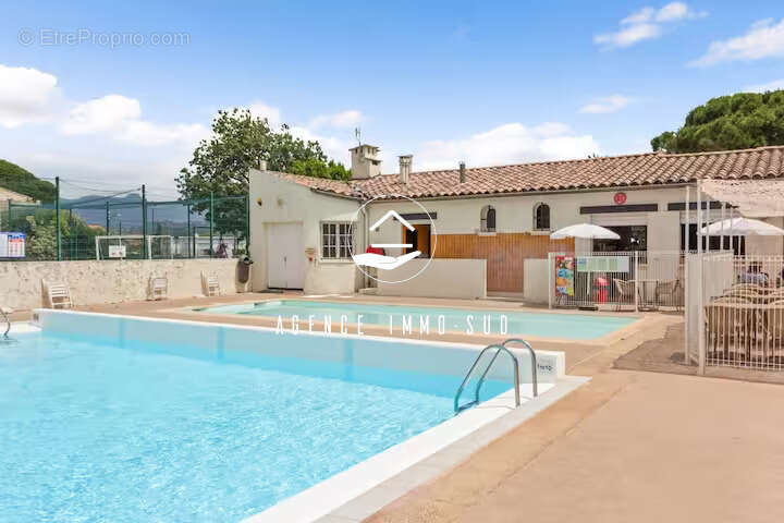 Maison à VILLENEUVE-LOUBET