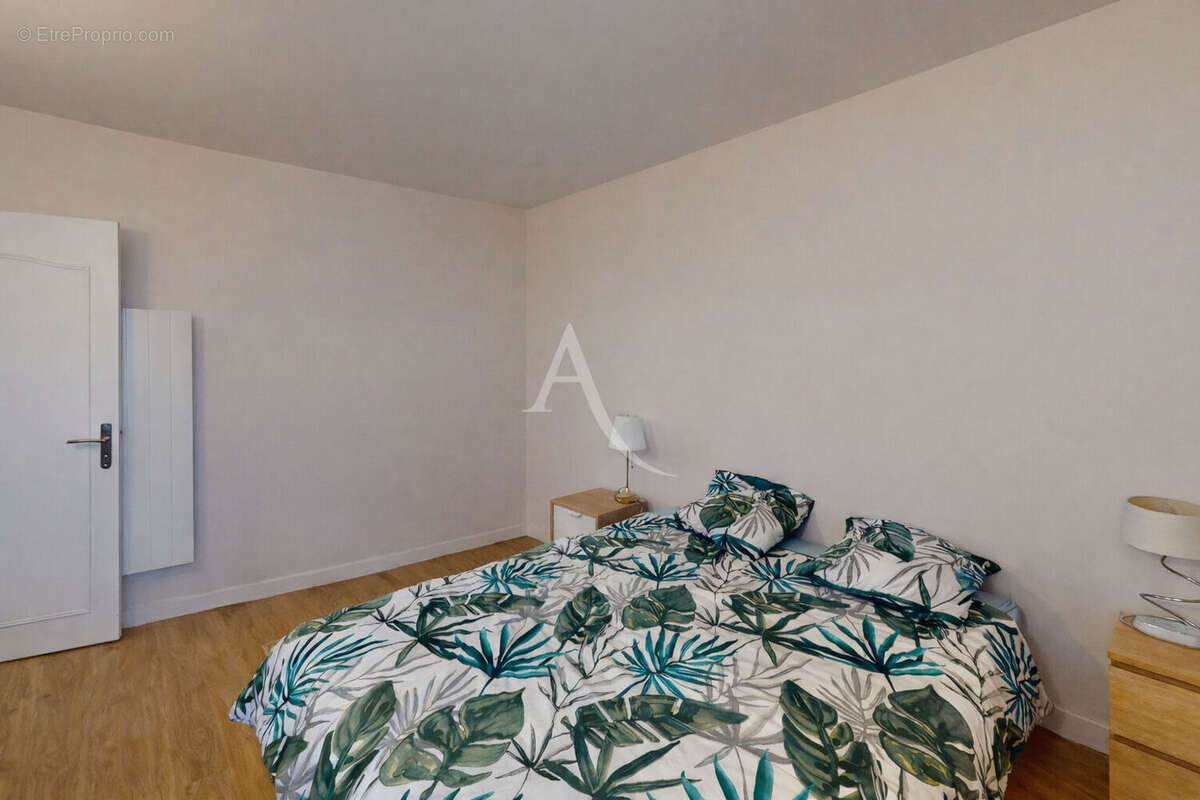 Appartement à MAISONS-ALFORT