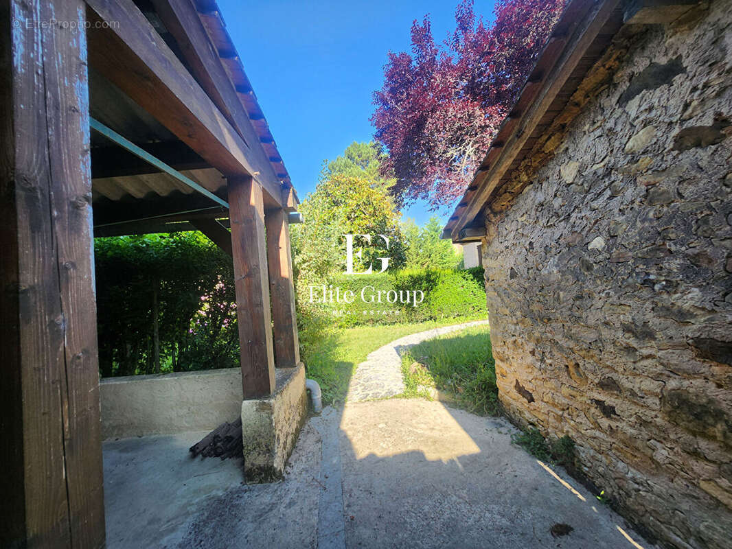 Maison à SIORAC-EN-PERIGORD