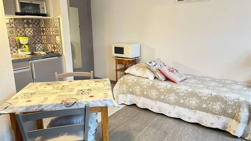 Appartement à GREOUX-LES-BAINS