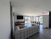 Maison à CUSSAC-FORT-MEDOC