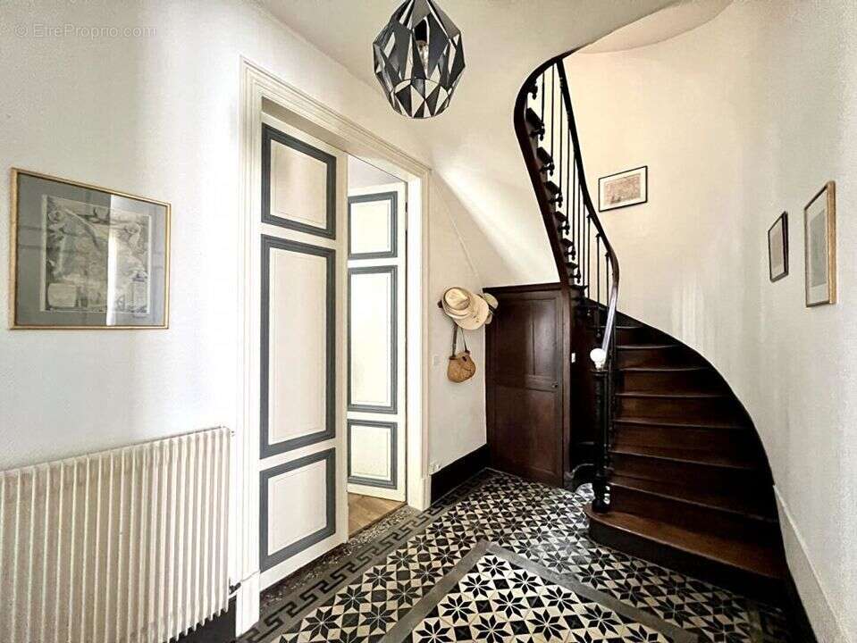 Maison à ROCHEFORT