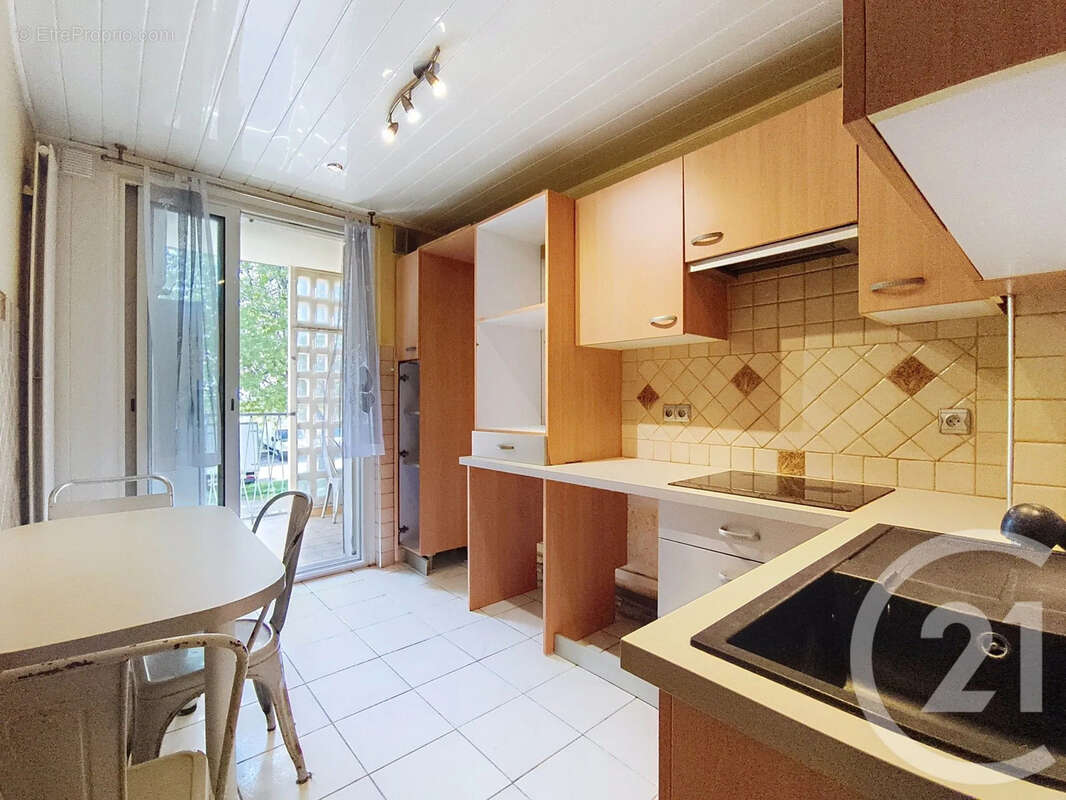 Appartement à SAINT-FONS