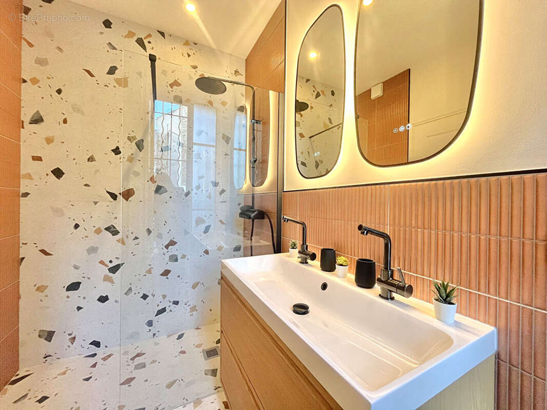 Appartement à FONTENAY-SOUS-BOIS