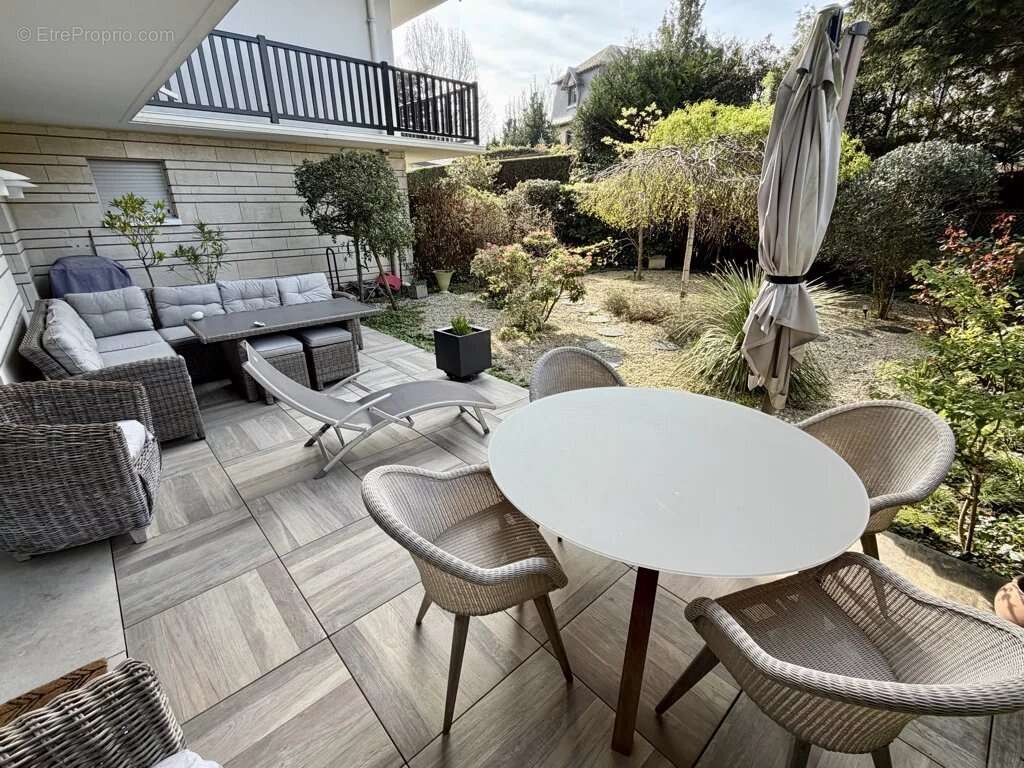 Appartement à HOULGATE