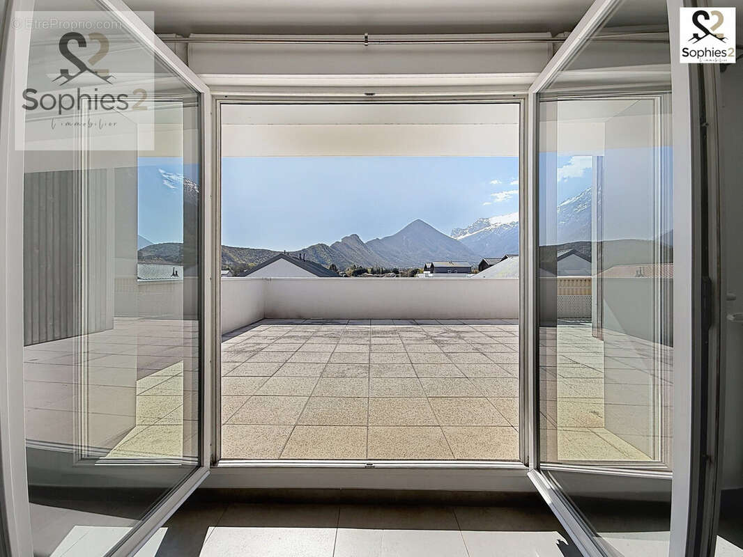 Vue sur terrasse sans vis à vis - Appartement à VARCES-ALLIERES-ET-RISSET
