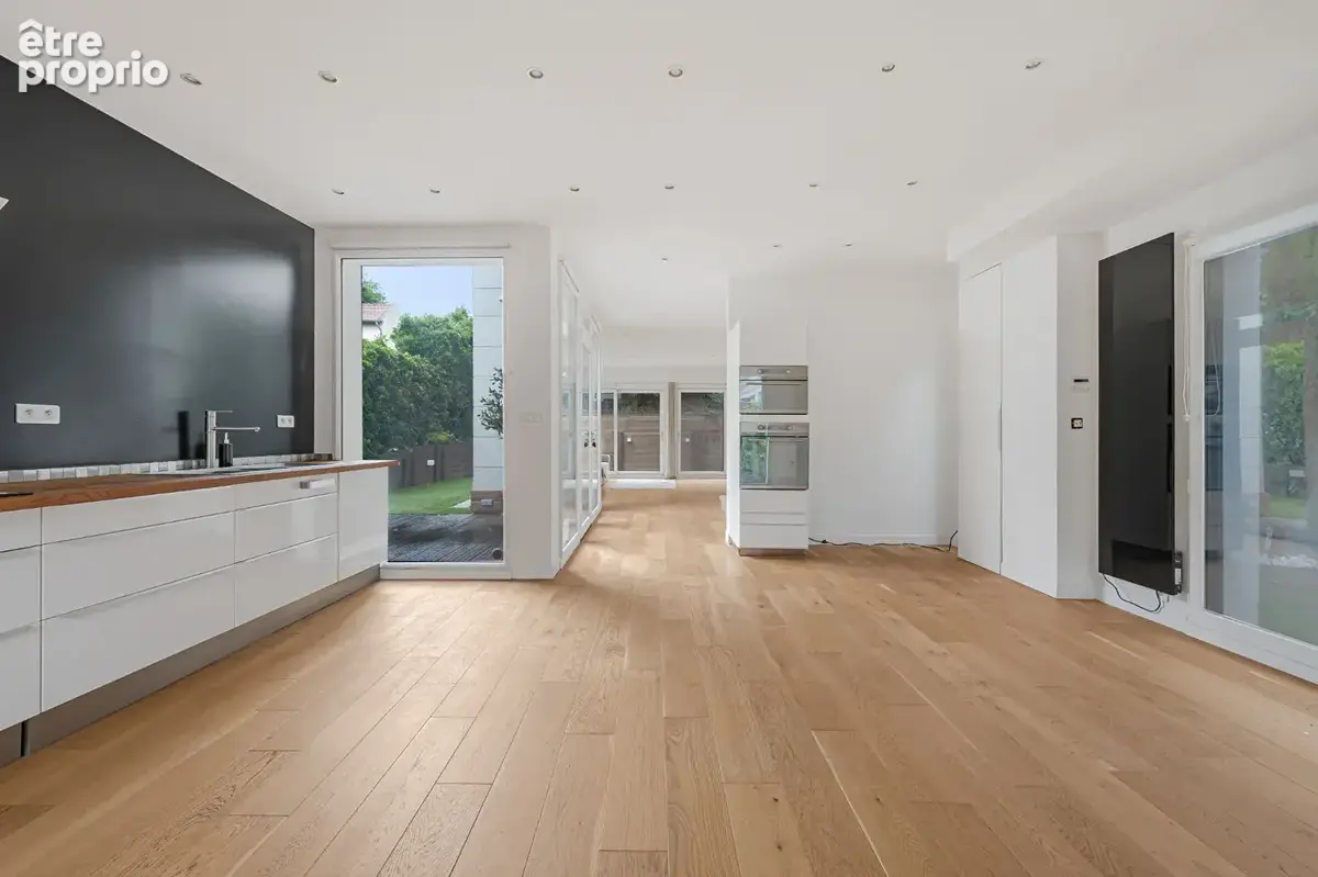 Clamart - Maison d'architecte lumineuse - 6 chambres - au calme, avec accès rapide à Paris - photo 5