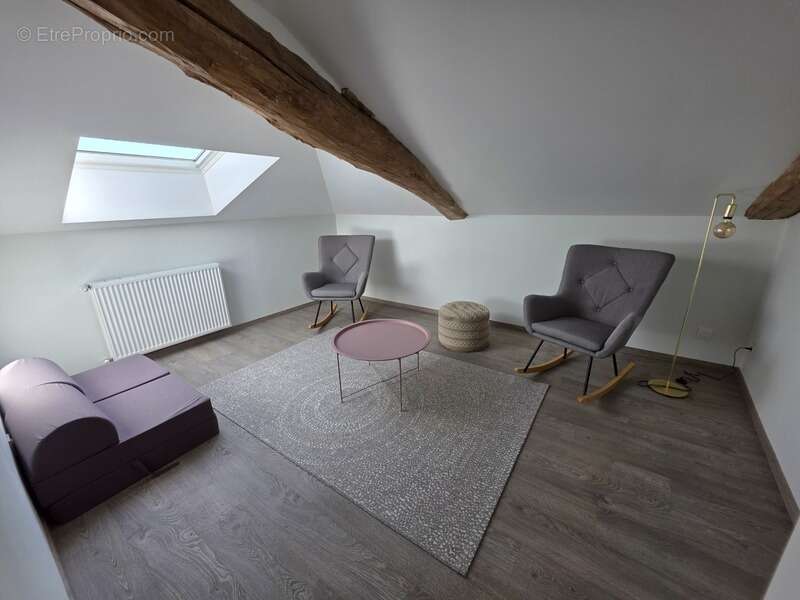 Maison à NEGREPELISSE