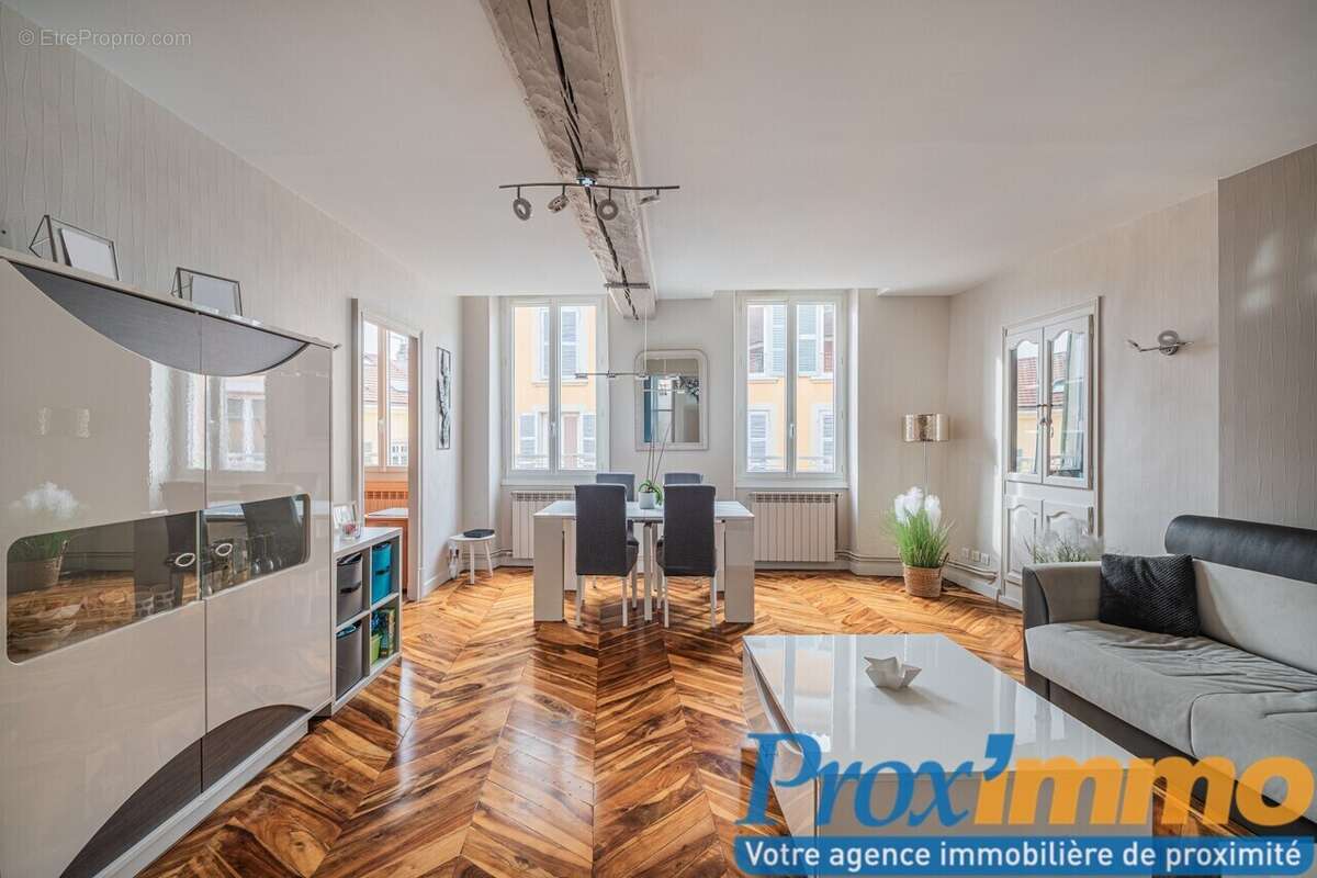 Appartement à VOIRON